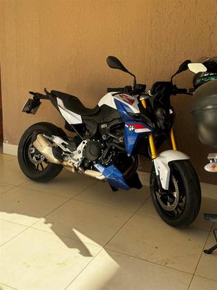 BMW F 900 R SPORT PLUS 